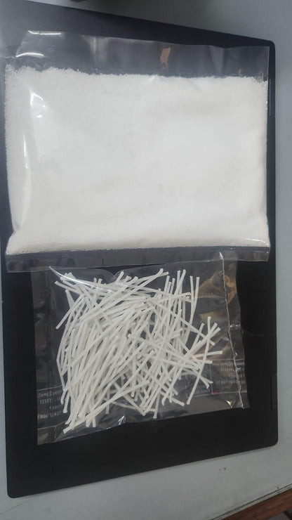 CandleCraft™ Kit for Custom Candles 200gram + 50 Wicks